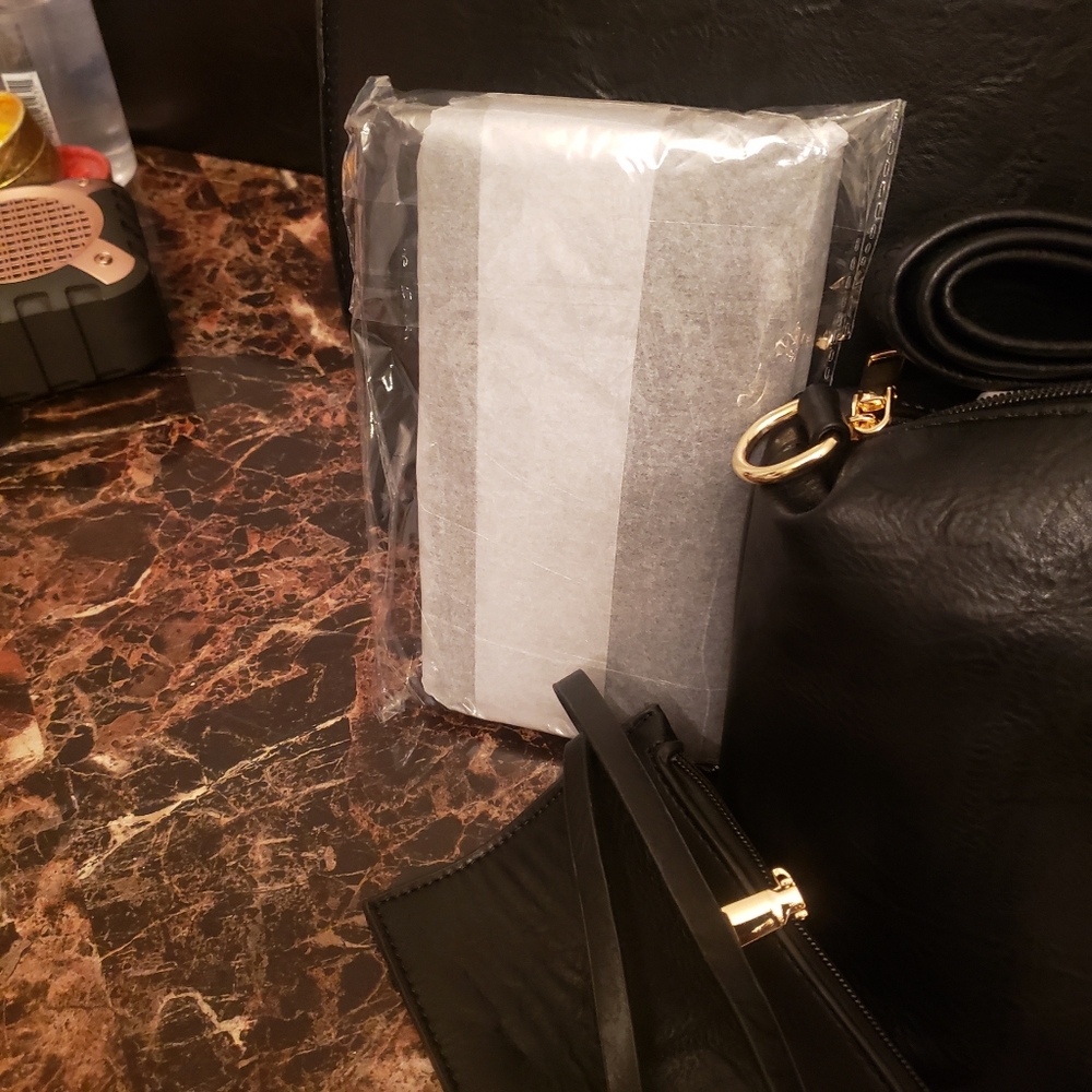 Purse - Picture 4 of 5